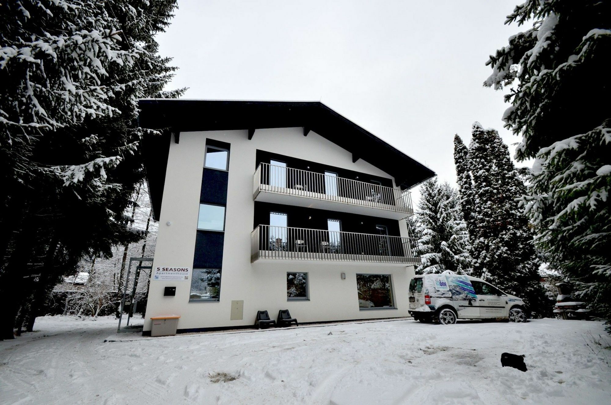 Apartmenthouse "5 Seasons" - เซลล์อัมเซ ภายนอก รูปภาพ